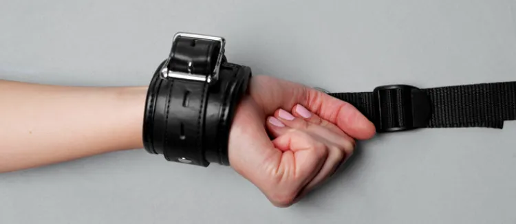 STRICT Sex Toy Kits & Collections | Luxury Toys>Deluxe Bed Restraint Kit