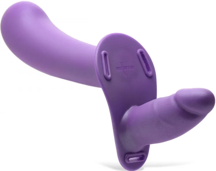 Strap U Anal Pegging Toys | Silicone Dildos>28X Double Diva 2 Inch Double Dildo with Harness and Remote Control
